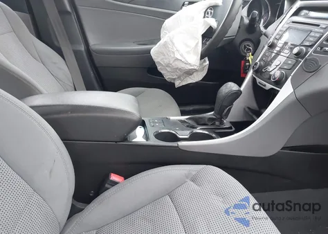 2013 Hyundai Sonata Gls z USA, uszkodzony, nr VIN 5NPEB4AC6DH732030